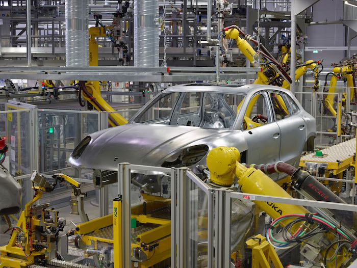 robot built car